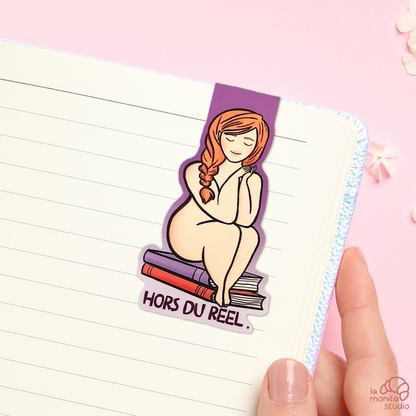 Marque-page magnétique n°2 - Camille "Hors du réel"