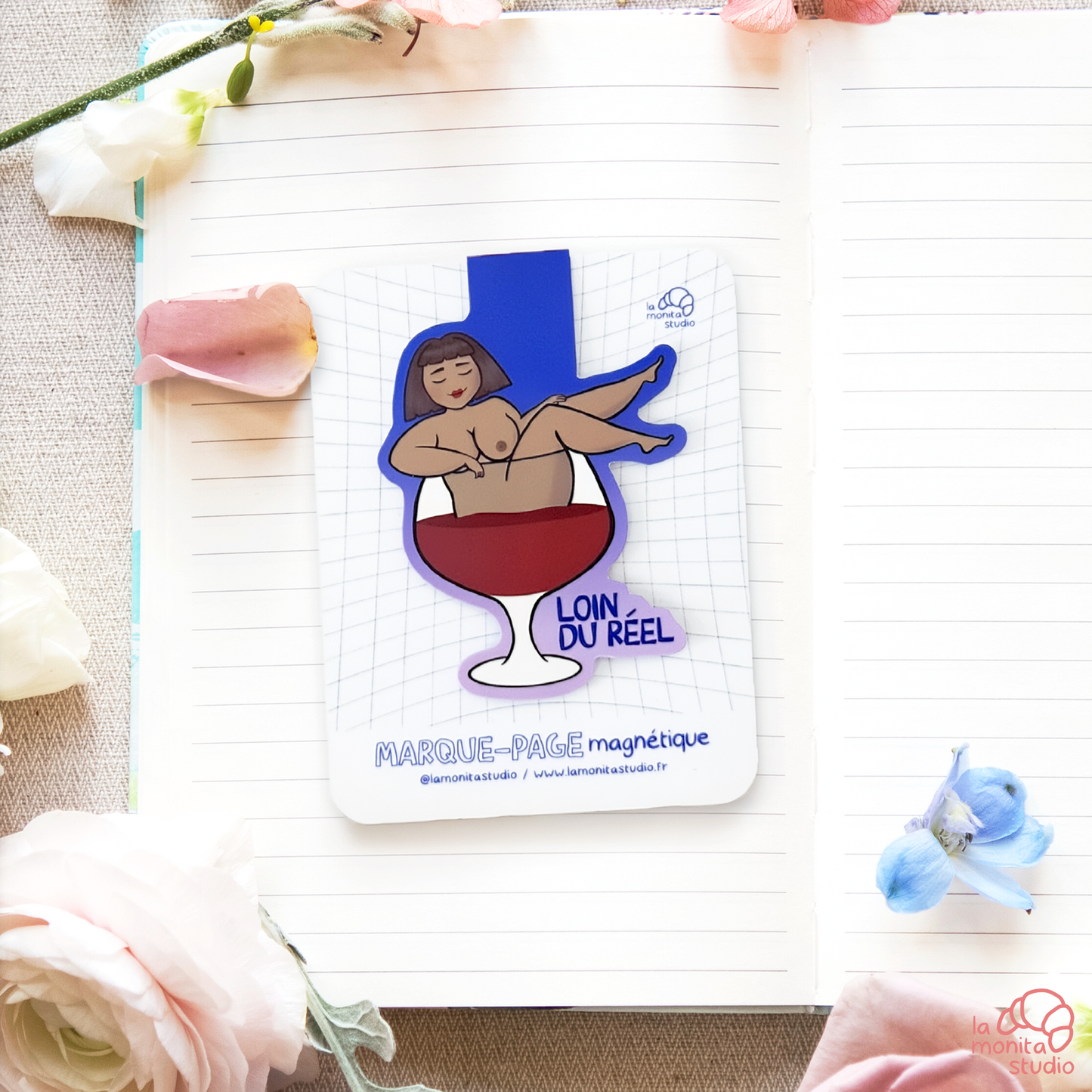 Marque-page magnétique n°3 - Clara "Loin du réel"